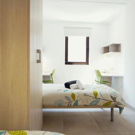 Campus Hub Ostello Msida Esterno foto