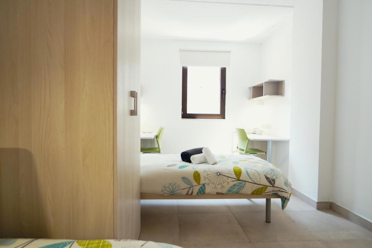 Campus Hub Ostello Msida Esterno foto