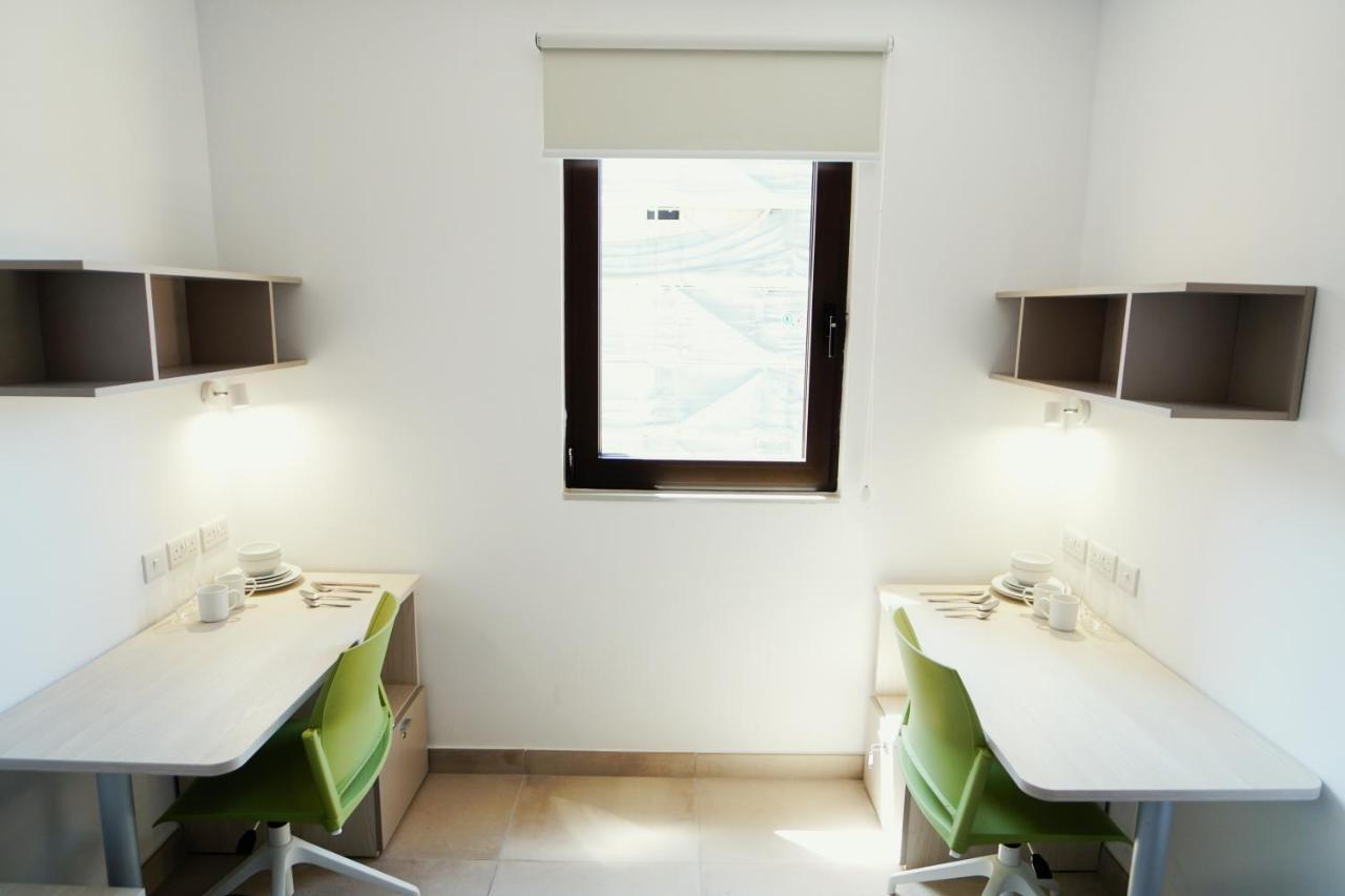 Campus Hub Ostello Msida Esterno foto