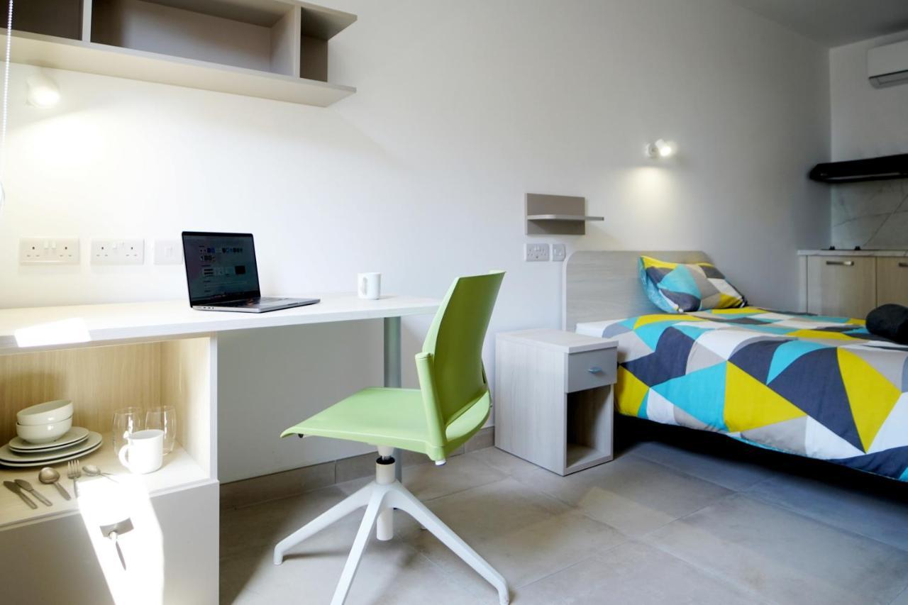 Campus Hub Ostello Msida Esterno foto