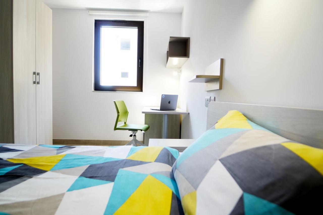 Campus Hub Ostello Msida Esterno foto